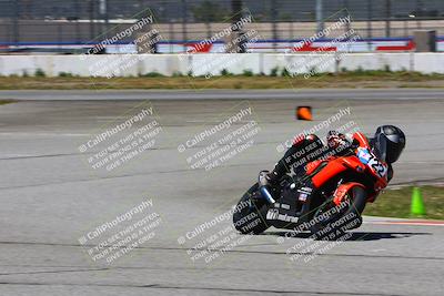media/Apr-23-2022-Fastrack Riders (Sat) [[cb2d6ae73d]]/LEVEL 4/1PM TURN 6 OUTSIDE/